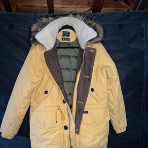 Abercrombie & Fitch Yellow Fur-Trimmed Puffer Jacket